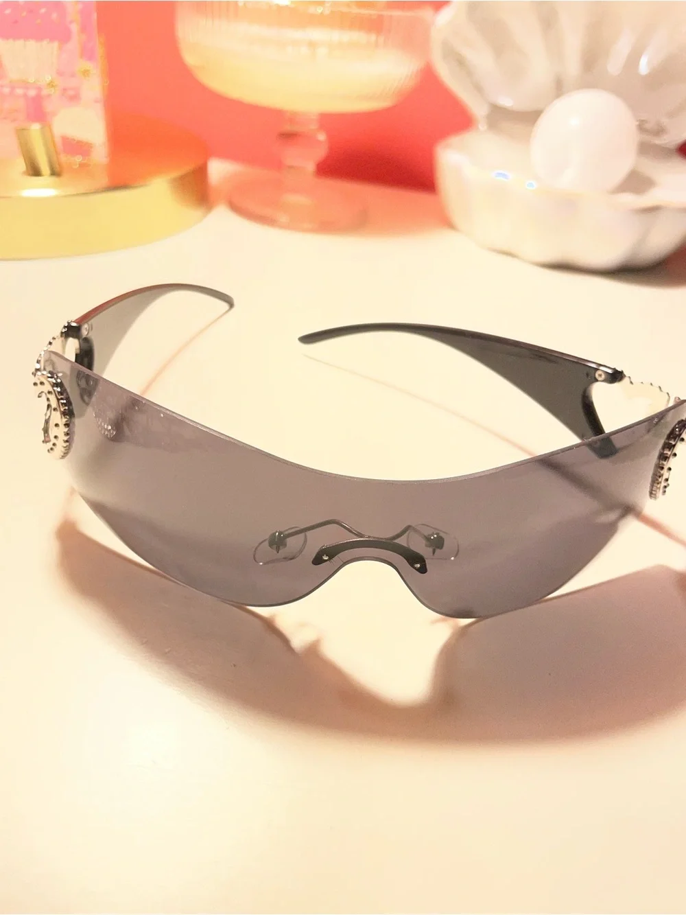 Women's Sunglasses Silver Hearts - Gray Lens